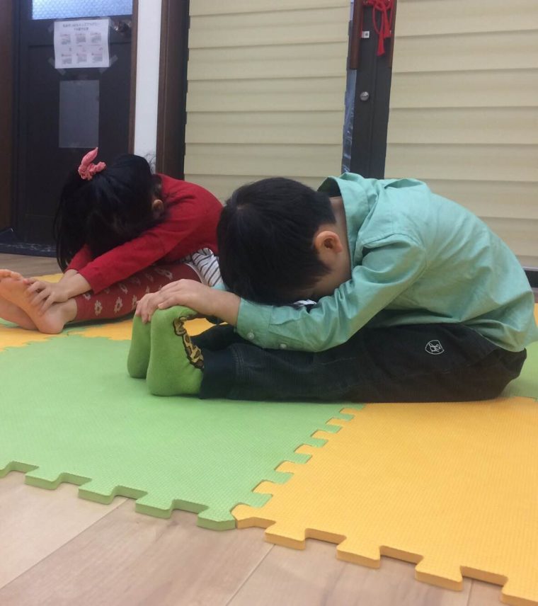 キッズアカデミー